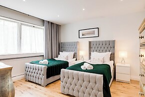 4 Bedroom Villa on Marble Arch