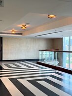 The Quarter Saphan Khwai by UHG