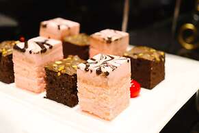 The Quarter Saphan Khwai by UHG