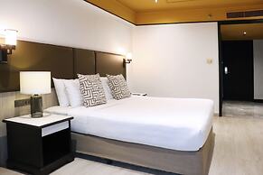 The Quarter Saphan Khwai by UHG