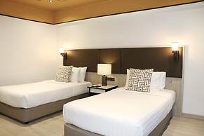 The Quarter Saphan Khwai by UHG