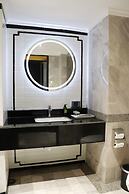 The Quarter Saphan Khwai by UHG