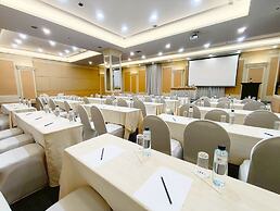 The Quarter Saphan Khwai by UHG