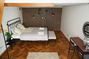 Luxury Prague Apartment in Heart of City