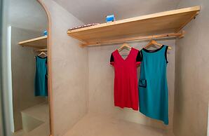 Atria Suites