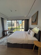Sathorn 111