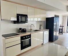 Sathorn 111