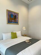 Sathorn 111