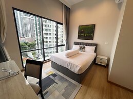 Sathorn 111