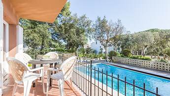 Can Benet Pl in Calella de Palafrugell