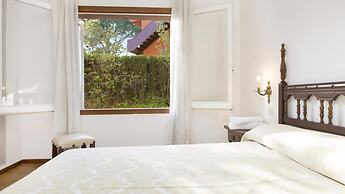 Can Benet Pl in Calella de Palafrugell