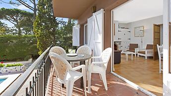 Can Benet Pl in Calella de Palafrugell