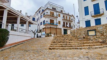 Can Benet Pl in Calella de Palafrugell