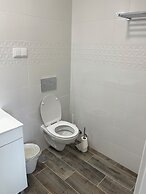 Orange Grove Residence