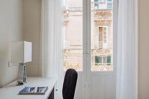 Darsena Apartments by Wonderful Italy