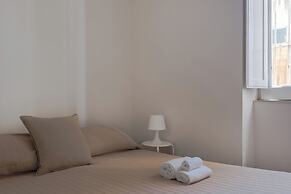 Darsena Apartments by Wonderful Italy