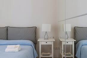 Darsena Apartments by Wonderful Italy