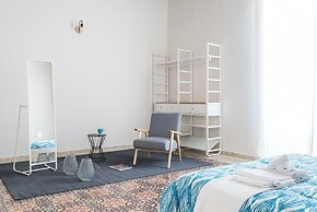 Darsena Apartments by Wonderful Italy