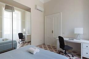 Darsena Apartments by Wonderful Italy