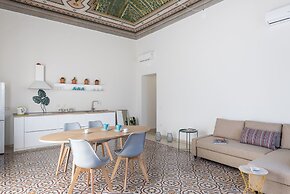 Darsena Apartments by Wonderful Italy