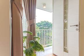 Calma Edelweiss Villa Lawang Malang