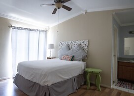 Cove View Condominiums