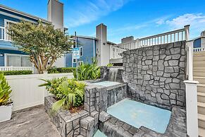 Cove View Condominiums