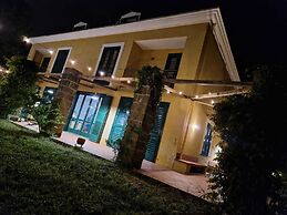 Artemide Villa Luna con Piscina