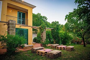 Artemide Villa Luna con Piscina