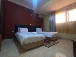 Hotel Doums