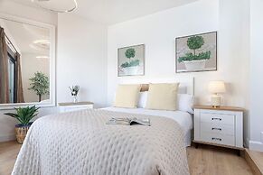 Genteel Home Velazquez