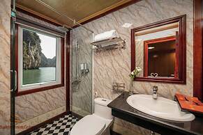 Halong Sunlight Legend Cruise