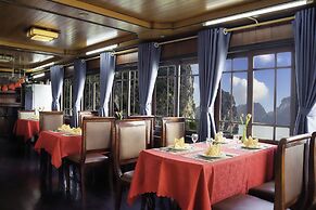 Halong Sunlight Legend Cruise