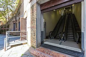 Montesanto Apartment by Wonderful ltaly