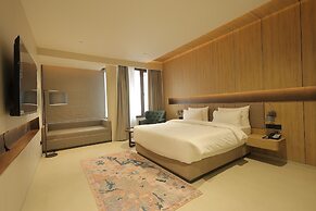 Moolchand Resorts