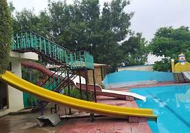 Fun And Food Resort N Water Park