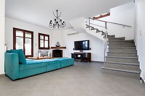 Fabulous Holiday Villa in Naxos Island