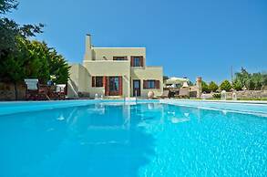 Fabulous Holiday Villa in Naxos Island