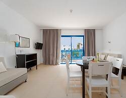 Kritamo Beach Hotel Apartments