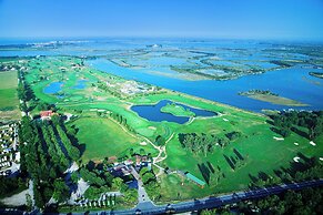 HOTIDAY Room Collection - Grado