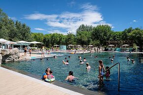 HOTIDAY Room Collection - Grado