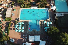 HOTIDAY Room Collection - Grado