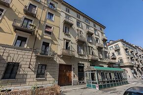 Kiss & Art Studio by Wonderful Italy