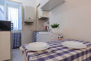 Kiss & Art Studio by Wonderful Italy