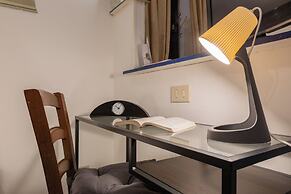 Kiss & Art Studio by Wonderful Italy