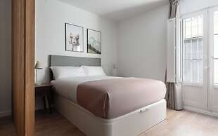 limehome Almeria C. Hernán Cortés