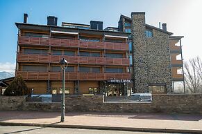 Hotel Llivia