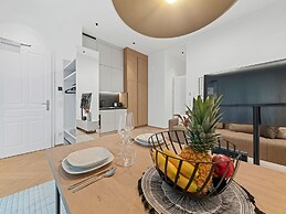 GT7 Apartments District 9 - by SKY9