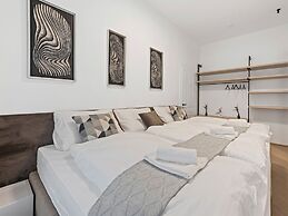 GT7 Apartments District 9 - by SKY9