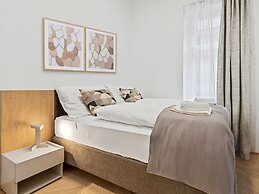 GT7 Apartments District 9 - by SKY9